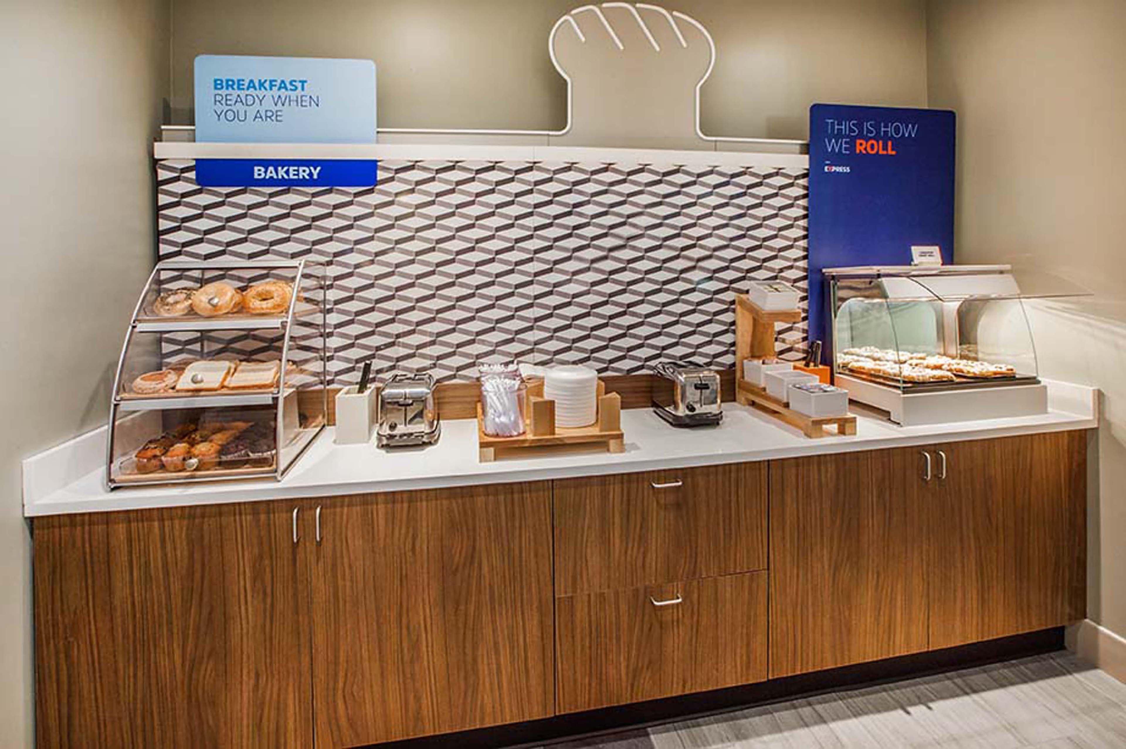 Holiday Inn Express Harrisburg East By Ihg Eksteriør billede